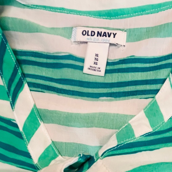 OLD NAVY SZ XL GREEN WHITE MULTI BUTTON FRONT BLOUSE EUC - Picture 7 of 10